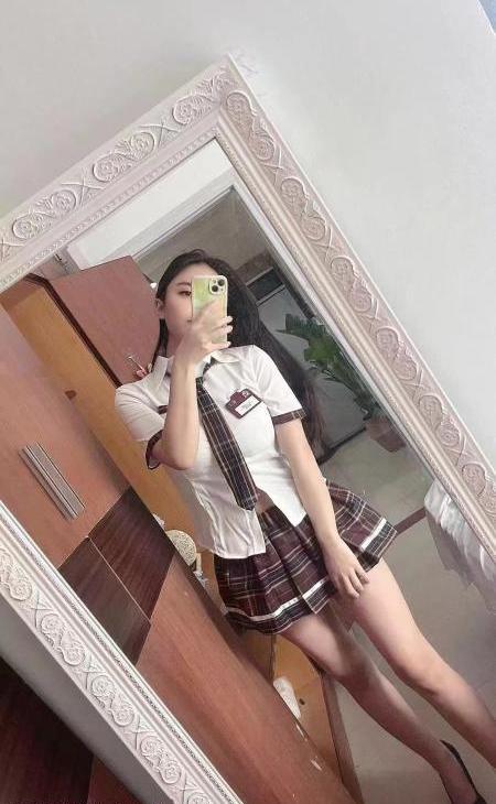 高挑长脚丝袜制服E奶