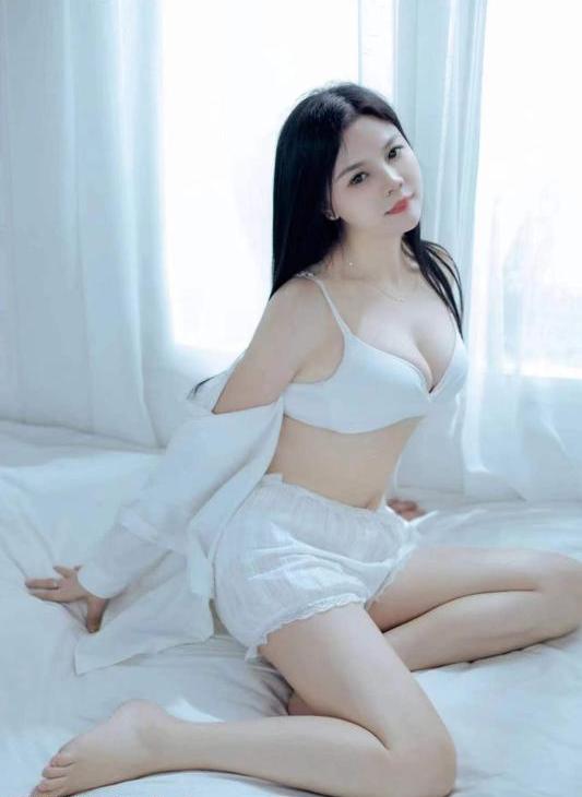 东站少妇果儿